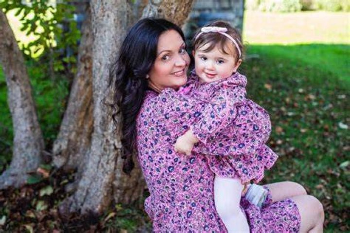 
Adina Azarian Obituary After Plane Crash Death Cause And Wiki Bio 