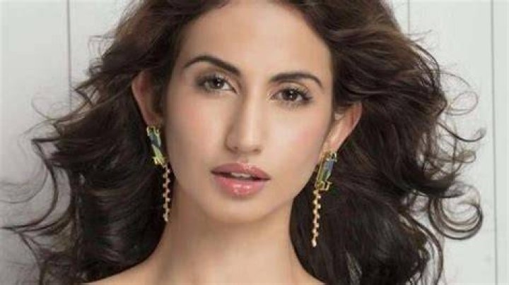 
Anjali Schmuck Height, Weight, Net Worth, Age, Birthday, Wikipedia, Who, Instagram, Biography 
