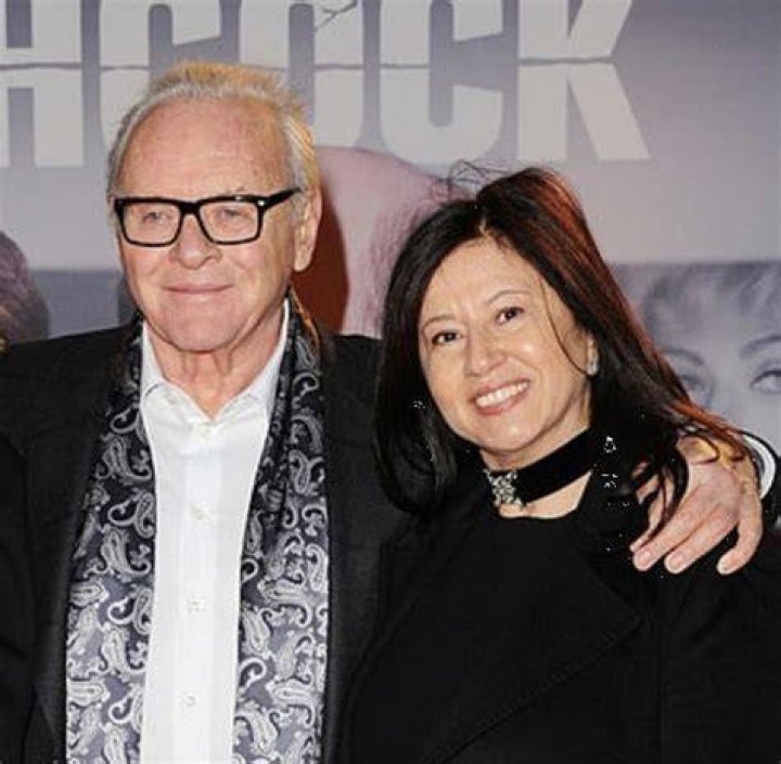 Anthony Hopkins Bio, Net Worth, Wife, Awards, Age, Family, Facts