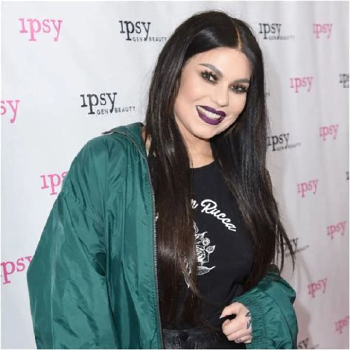 Bailey Sarian Height, Weight, Net Worth, Age, Birthday, Wikipedia, Who, Instagram, Biography