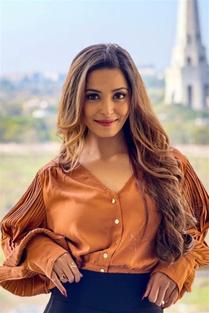 Bhaweeka Chaudhary Height, Weight, Net Worth, Age, Birthday, Wikipedia, Who, Instagram, Biography