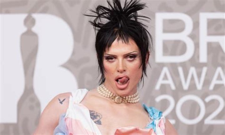 
Bimini Bon Boulash Height, Weight, Net Worth, Age, Birthday, Wikipedia, Who, Instagram, Biography 