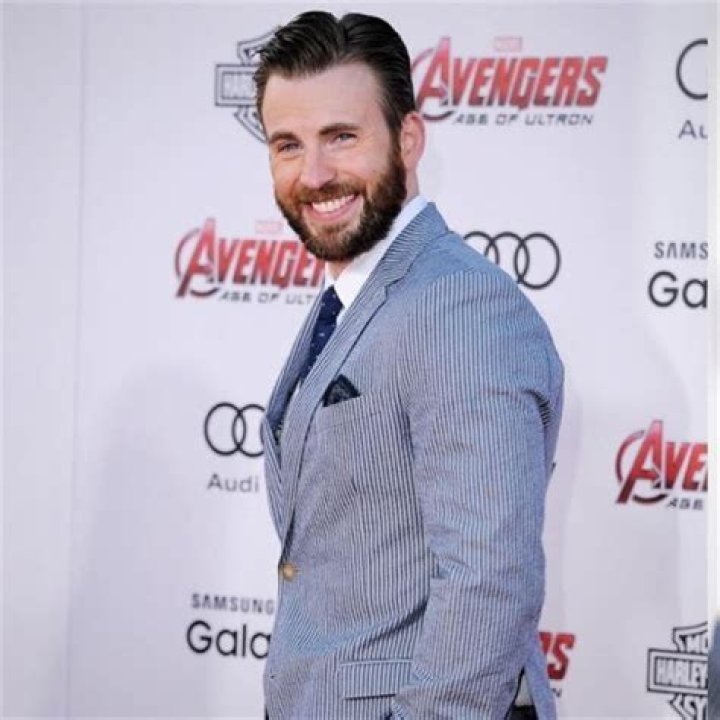 
Brendan Looney Height, Weight, Net Worth, Age, Birthday, Wikipedia, Who, Nationality, Biography 