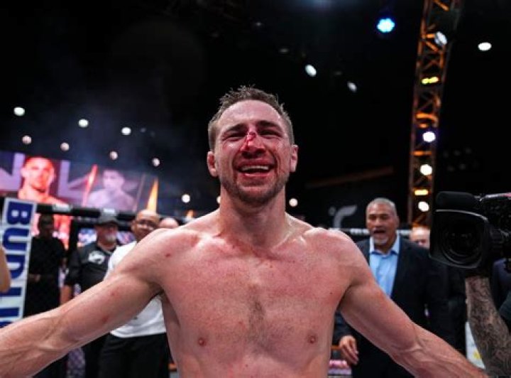 
Brendan Loughnane Height, Weight, Net Worth, Age, Birthday, Wikipedia, Who, Nationality, Biography 