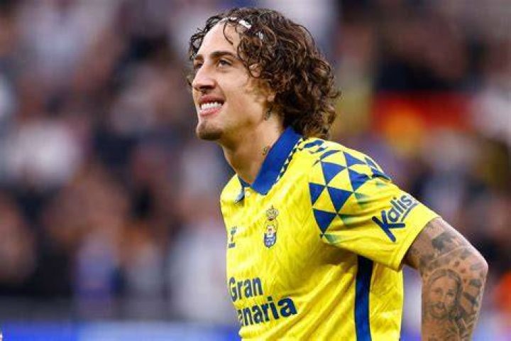 
Bruno Silva Height, Weight, Net Worth, Age, Birthday, Wikipedia, Who, Nationality, Biography 