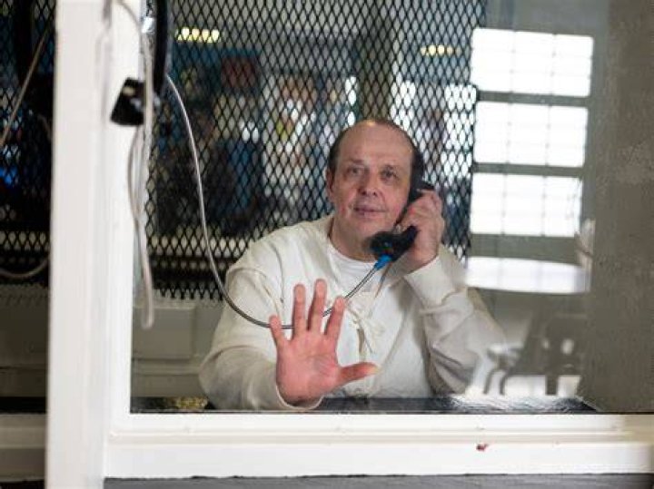Calls From the Inside on ID: What happened to Robert Fingerhut?