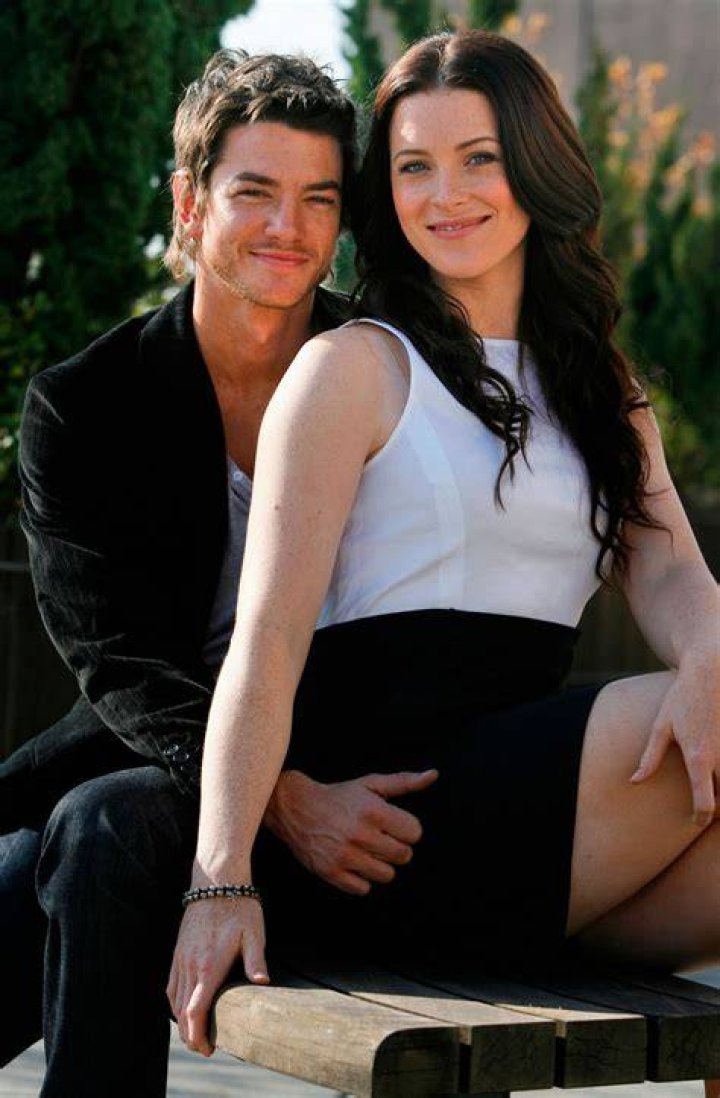 
Craig Horner Wife Or Girlfriend 2022 – Is He Dating Adrienne Colna? 