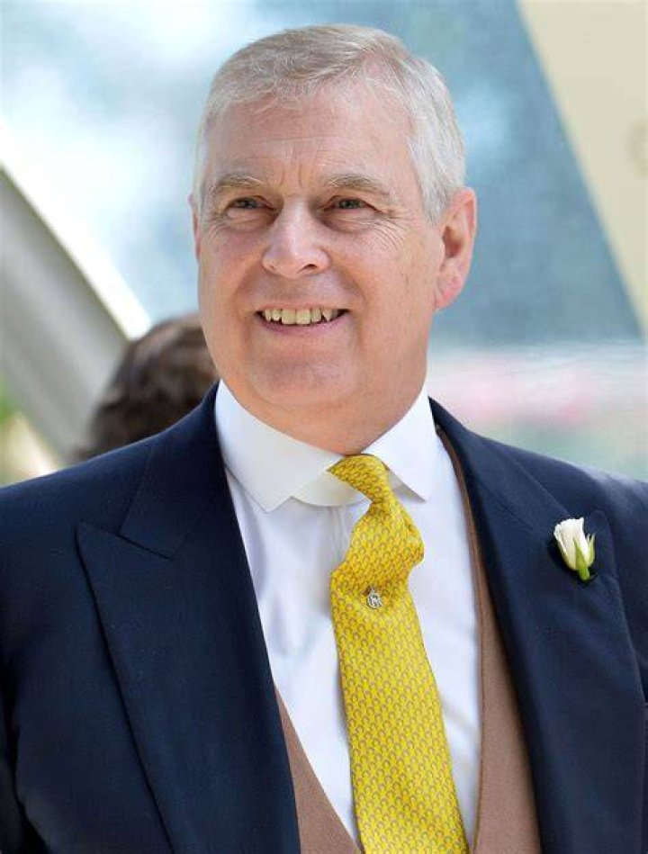 David Highfield Bio, Wiki, Age, Height, Husband, Family, Salary and Net Worth.