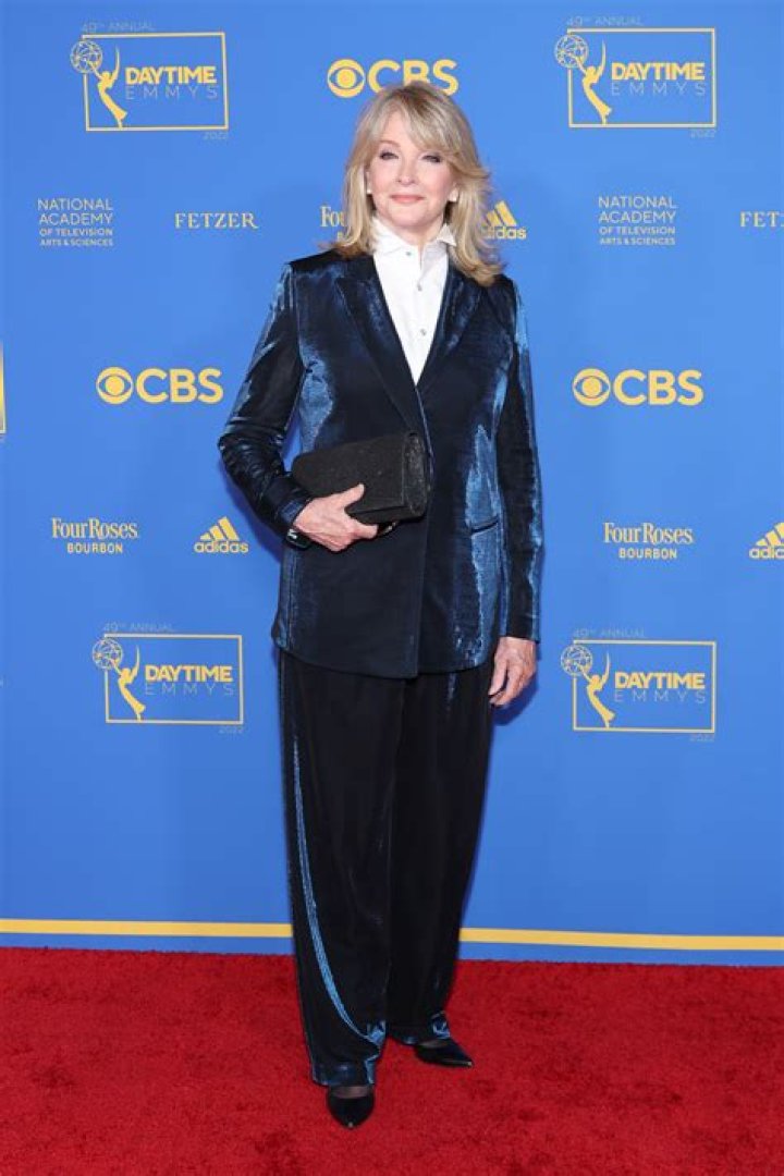 Deidre Hall Height, Weight, Net Worth, Age, Birthday, Wikipedia, Who, Instagram, Biography