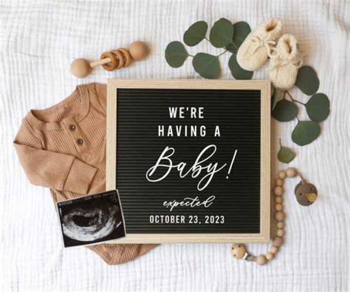 Elizabeth Stanley Pregnant: Is She Expecting Baby No.1 With Husband Charlie Murphy?
