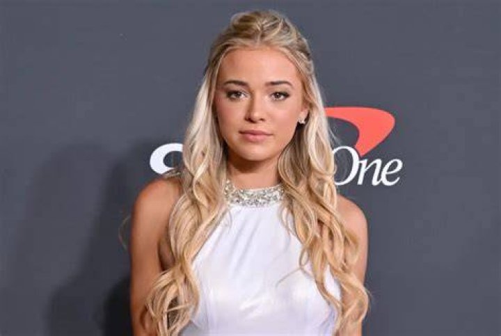 
Emma Dunne Height, Weight, Net Worth, Age, Birthday, Wikipedia, Who, Nationality, Biography 