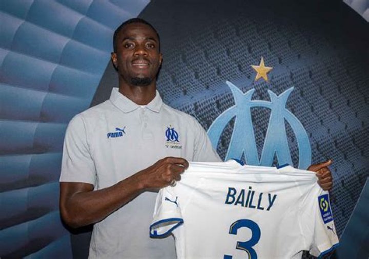 
Eric Bailly joins Marseille on loan from Man Utd 