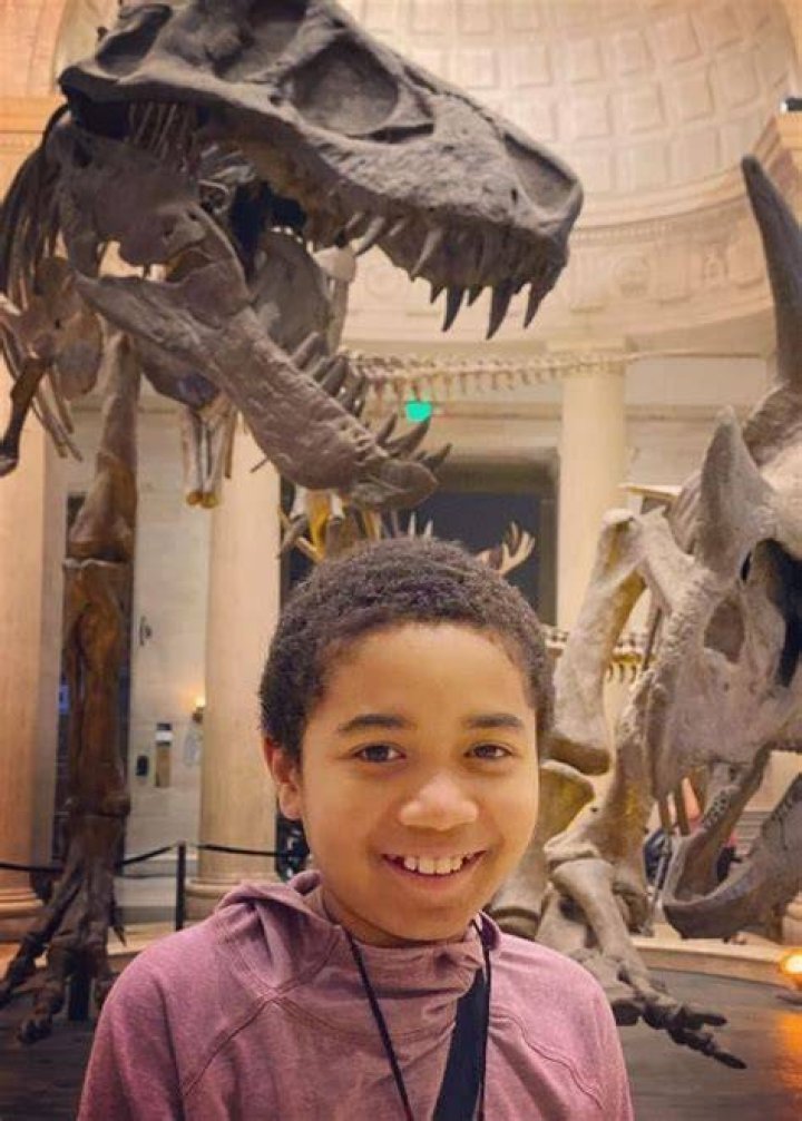 Ethan Hutchison Height, Weight, Net Worth, Age, Birthday, Wikipedia, Who, Nationality, Biography