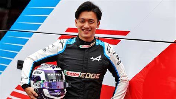 F1: Who Are Guanyu Zhou Parents? How Rich Are His Father and Mother?