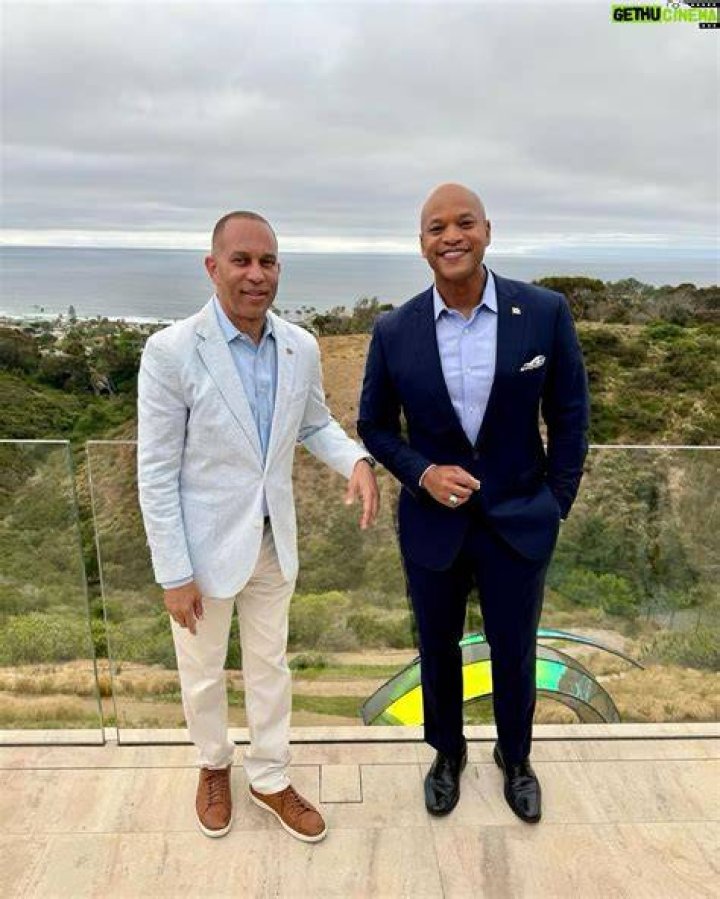 Hakeem Jeffries Height, Weight, Net Worth, Age, Birthday, Wikipedia, Who, Instagram, Biography