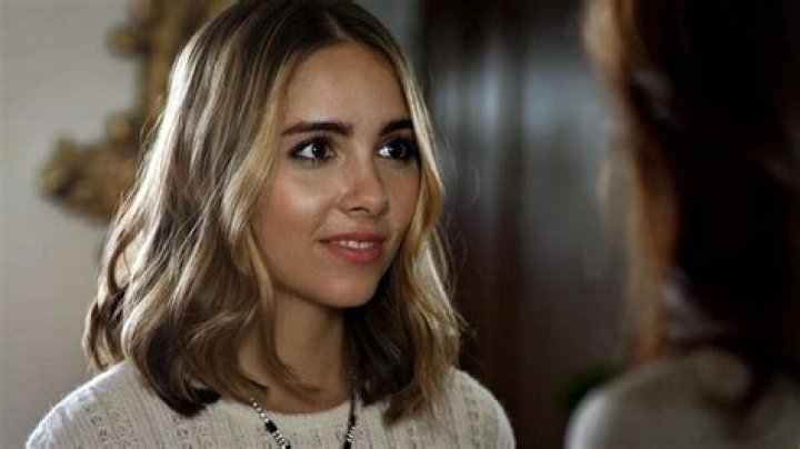 Haley Pullos Husband: Is She Married? Married Life And Age Gap