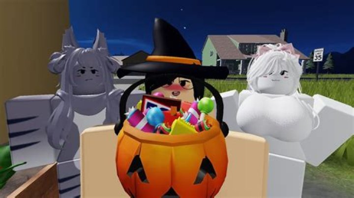 
Halloween Trick Or Treat Roblox On Twitter, The Animated Video Goes Viral On Reddit 