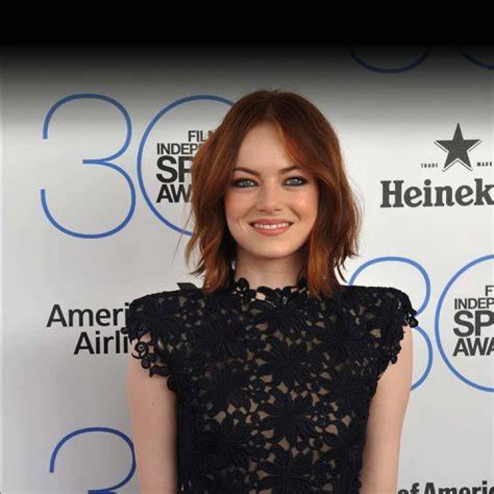 Hannah Zeile Height, Weight, Net Worth, Age, Birthday, Wikipedia, Who, Instagram, Biography