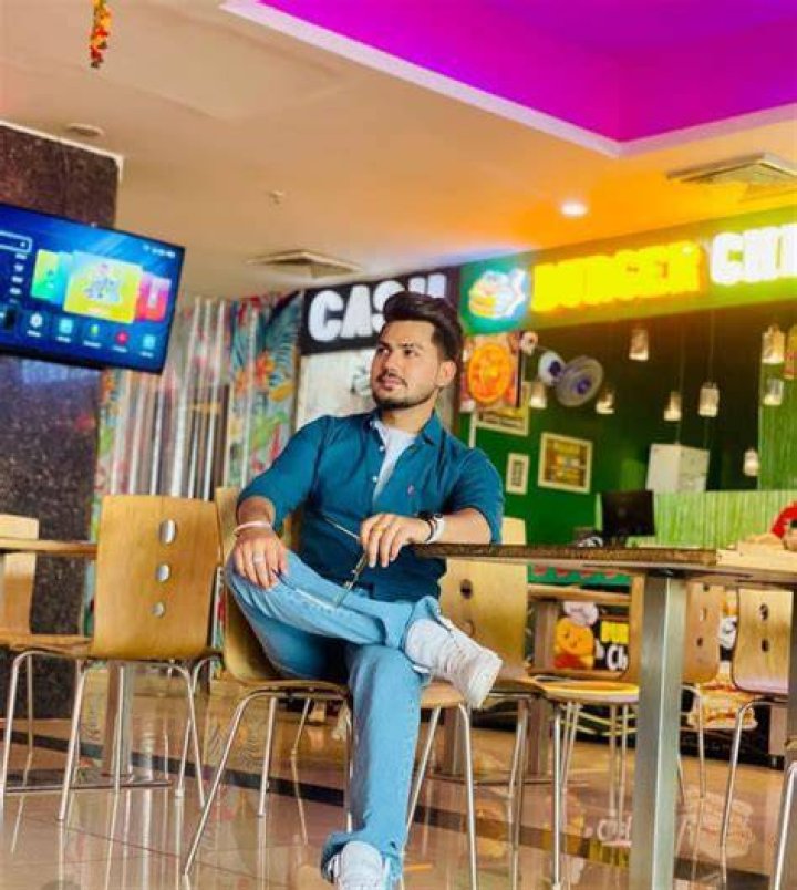 Harsh Pandotra Height, Weight, Net Worth, Age, Birthday, Wikipedia, Who, Instagram, Biography