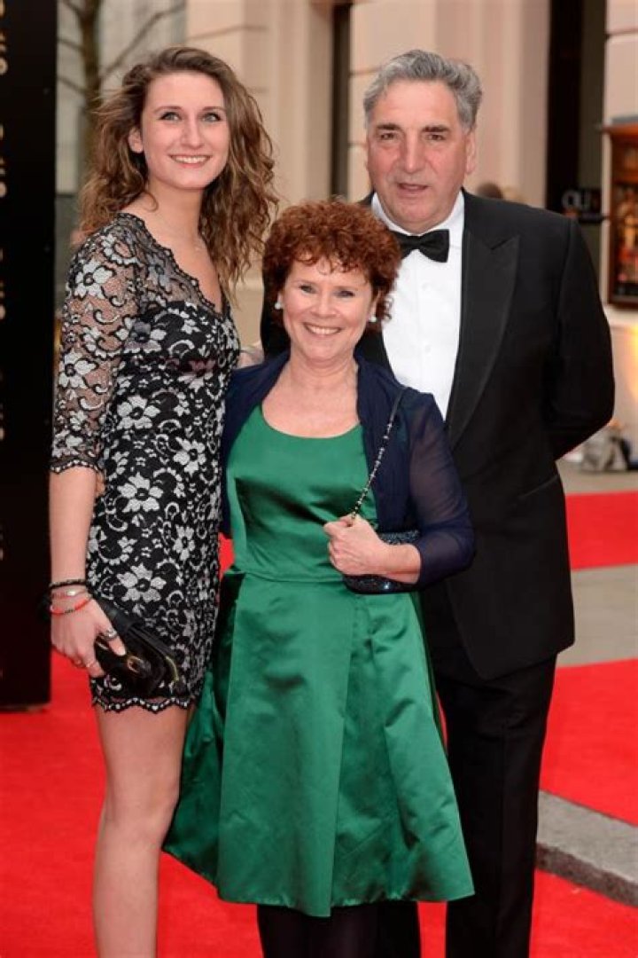Imelda Staunton: Husband, net worth, tattoos, smoking & body measurements