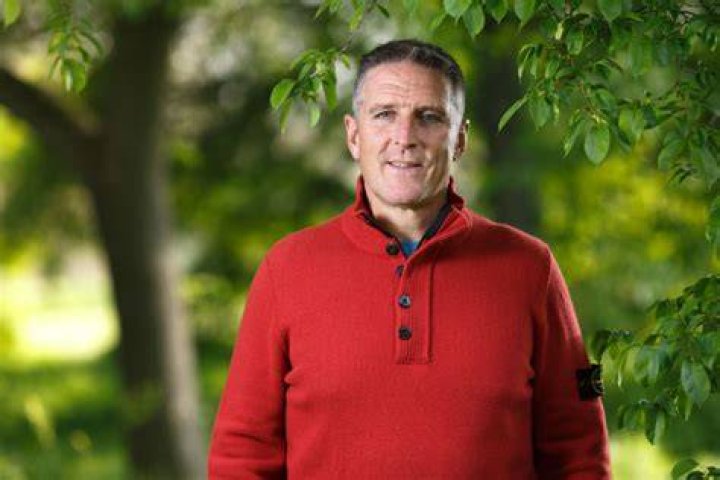 Iolo Williams Height, Weight, Net Worth, Age, Birthday, Wikipedia, Who, Instagram, Biography