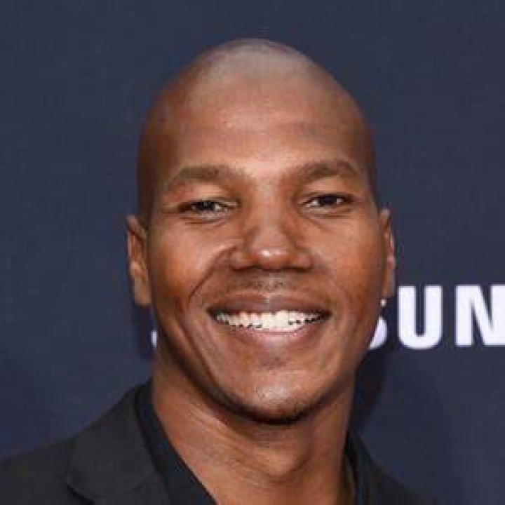 
Isaac Keys Height, Weight, Net Worth, Age, Birthday, Wikipedia, Who, Nationality, Biography 