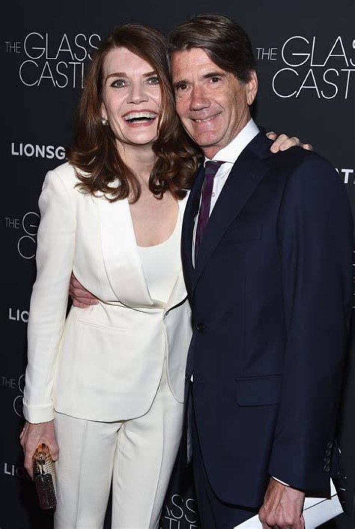 Jeannette Walls Height, Weight, Net Worth, Age, Birthday, Wikipedia, Who, Nationality, Biography