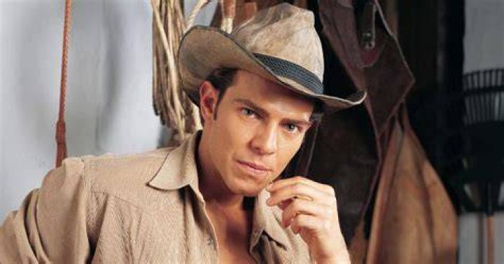 
Juan Baptista Height, Weight, Net Worth, Age, Birthday, Wikipedia, Who, Nationality, Biography 