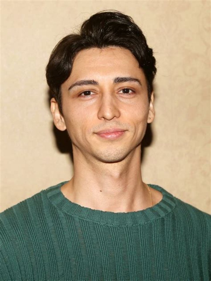 Julian Cihi Height, Weight, Net Worth, Age, Birthday, Wikipedia, Who, Nationality, Biography