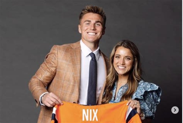 
Justin Herbert Wife: Is He Married To Taylor Bisciotti? Kids Family And Net Worth 