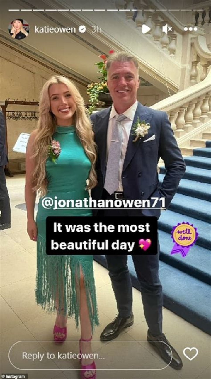 Katy Owen: Parents And Siblings- Who Is Jonny Owen First Wife?