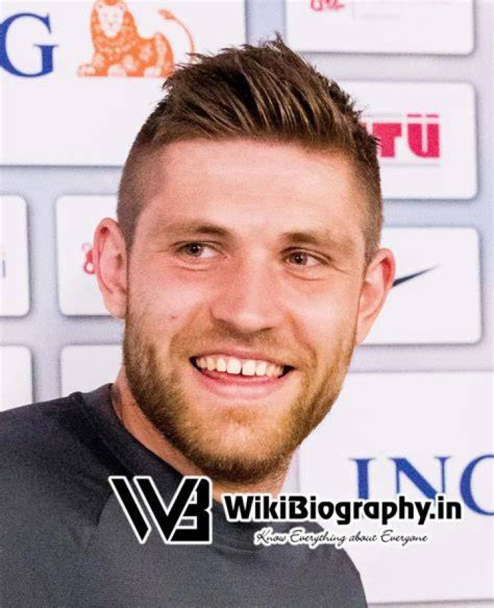 
Leon Draisaitl Height, Weight, Net Worth, Age, Birthday, Wikipedia, Who, Nationality, Biography 