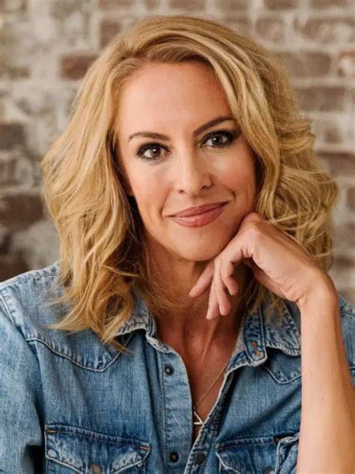 Lisa Simon Krueger Height, Weight, Net Worth, Age, Birthday, Wikipedia, Who, Instagram, Biography