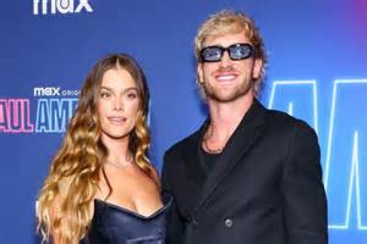 
Logan Paul Girlfriend: Who is Logan Paul Girlfriend Now? 
