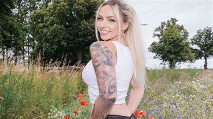Lucy Capri Height, Weight, Net Worth, Age, Birthday, Wikipedia, Who, Instagram, Biography