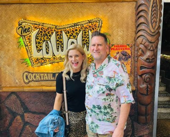 
Lucy Durack Parents Jill Durack and Michael Durack Took Her For Walks 