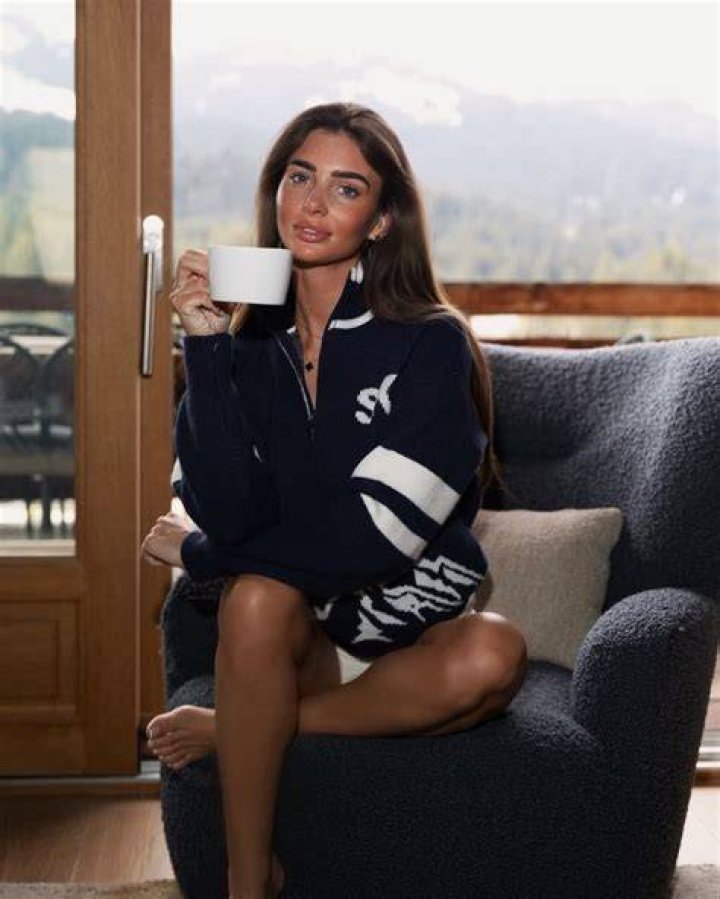 Maddy Cheary Height, Weight, Net Worth, Age, Birthday, Wikipedia, Who, Instagram, Biography