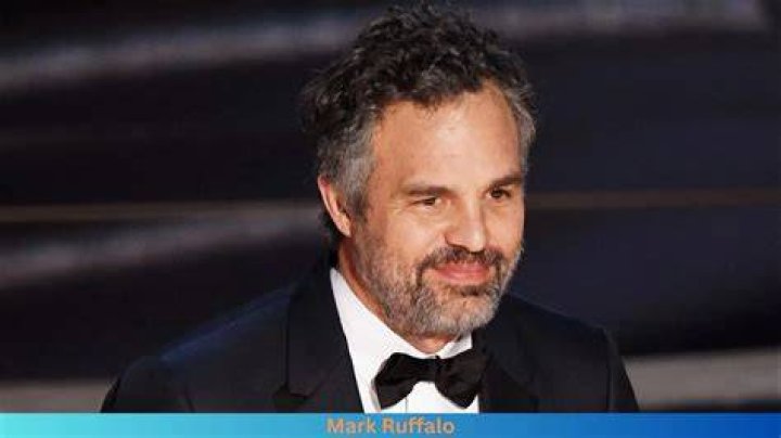 Mark Ruffalo Height, Weight, Net Worth, Age, Birthday, Wikipedia, Who, Instagram, Biography