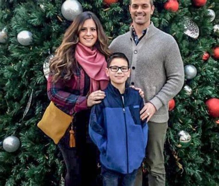 Nick Kosir is Married to Wife: Danielle Elise. Kids.