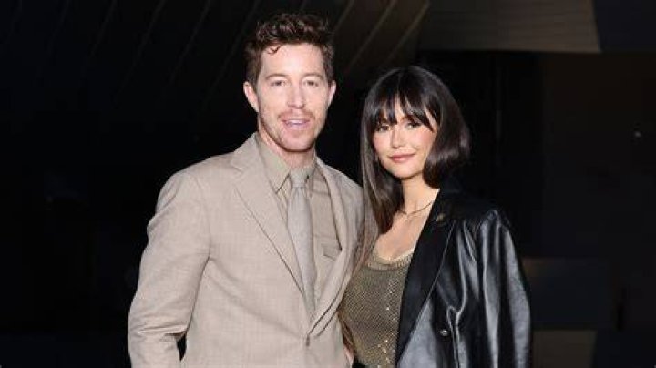 
Nina Dobrev And Shaun White Get Flirty On The Beach During Romantic Tropical Vacation 