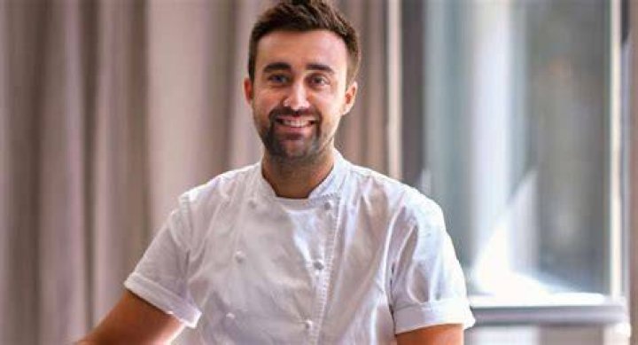 
Oli Marlow Age, Birthday, Wikipedia, Who, Nationality, Biography 