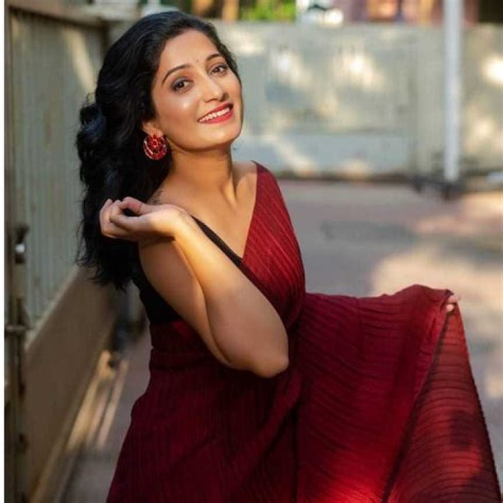 Pallavi Ajay Patil Height, Weight, Net Worth, Age, Birthday, Wikipedia, Who, Nationality, Biography