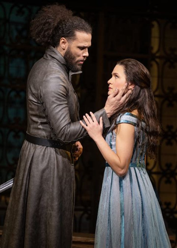 
Phillipa Soo Has Theater Administrator Mother And Doctor Father 
