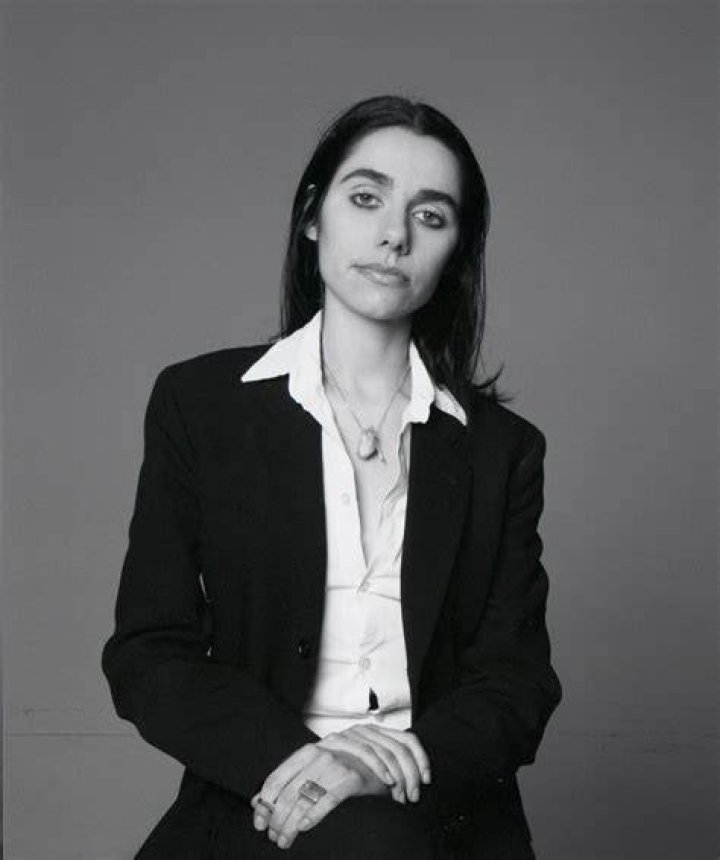 PJ Harvey Height, Weight, Net Worth, Age, Birthday, Wikipedia, Who, Nationality, Biography