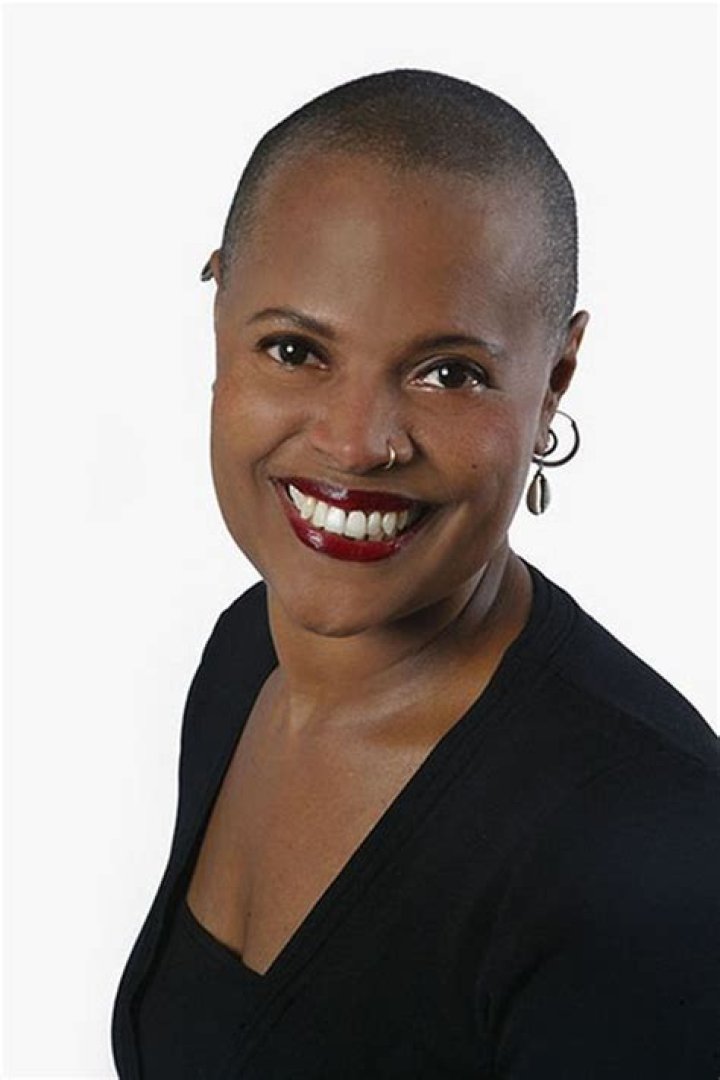 Ramona Lofton Biography, Age, Family, Relationship, Career and Net Worth