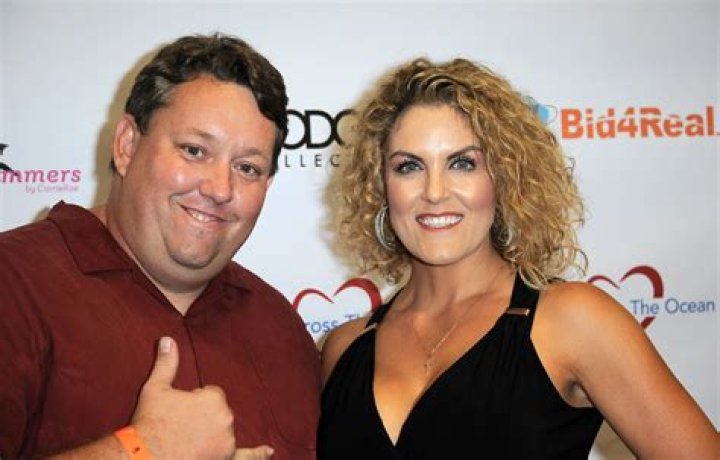 Rene Nezhoda Wife Name, Accent, Age, Wiki, Bio