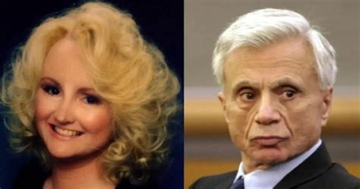 
Robert Blake Wife – Murderer Dies 21 Years After Being Charged 
