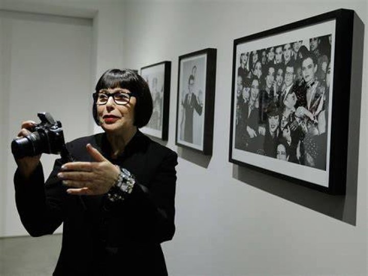 
Roxanne Lowit Cause of Death? How Did Pioneering Fashion Photographer Die? 