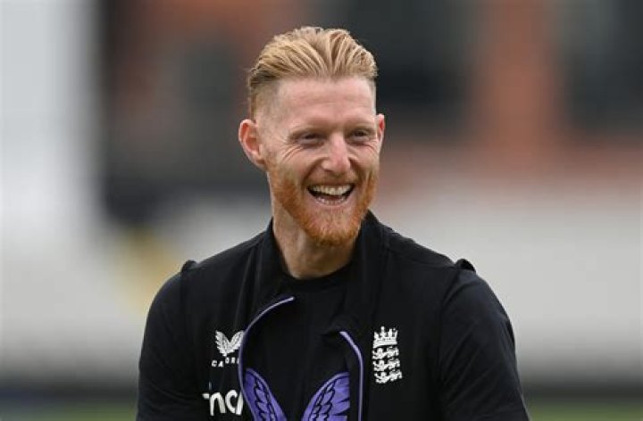 
Tom Stokes Height, Weight, Net Worth, Age, Birthday, Wikipedia, Who, Nationality, Biography 