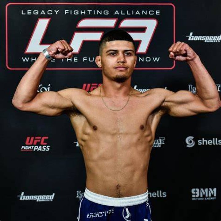 
Victor Altamirano Height, Weight, Net Worth, Age, Birthday, Wikipedia, Who, Nationality, Biography 